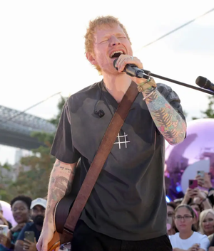Ed Sheeran TikTok Sheeran’s Play NYC T-Shirt USA Jackets