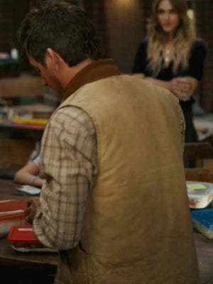 Kevin Zegers The Madison New  S01 Cotton Vest